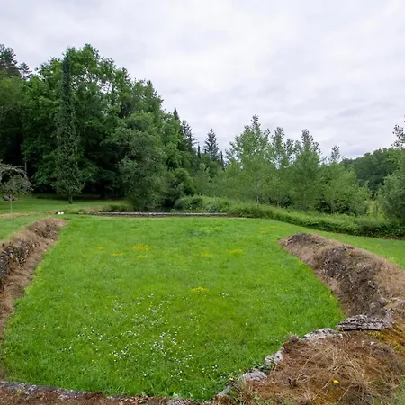 Holiday home 3 Ch. Avec Jardin, Animaux Acceptes, Proche Vallees Dordogne Et Vezere - Fr-1-616-32